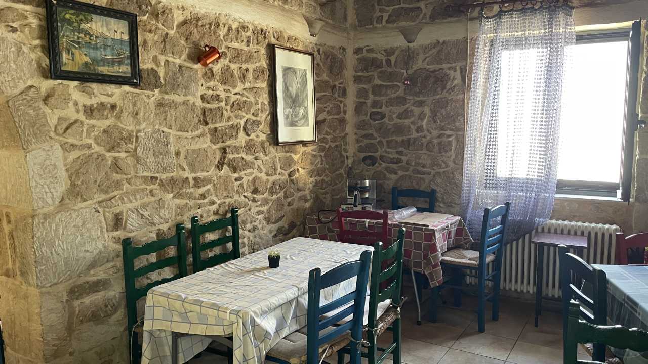 Μεσοστράτι